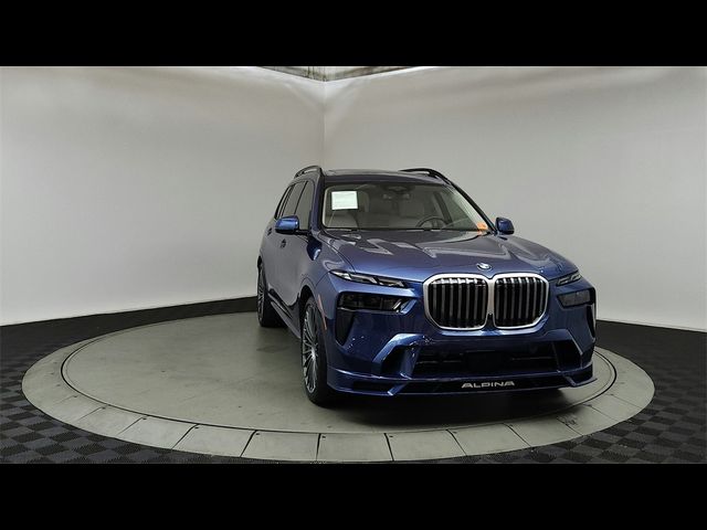 2023 BMW X7 Alpina XB7