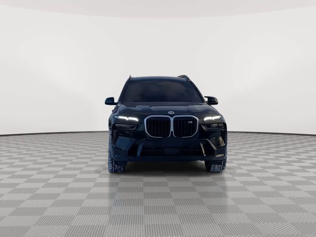 2023 BMW X7 M60i