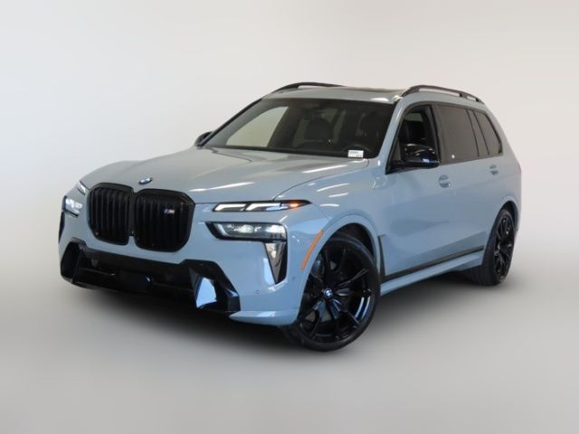 2023 BMW X7 M60i