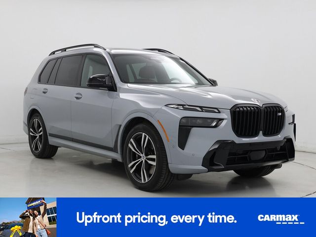 2023 BMW X7 M60i