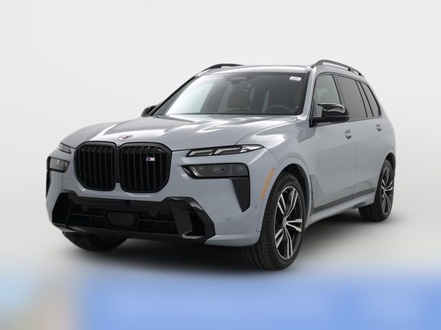 2023 BMW X7 M60i