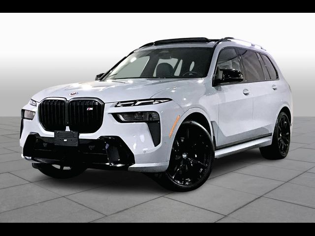 2023 BMW X7 M60i