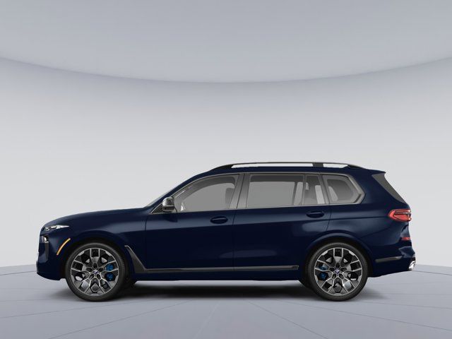 2023 BMW X7 M60i