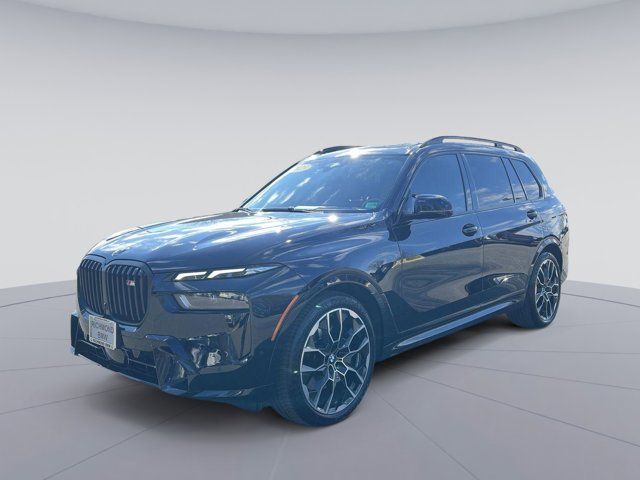 2023 BMW X7 M60i