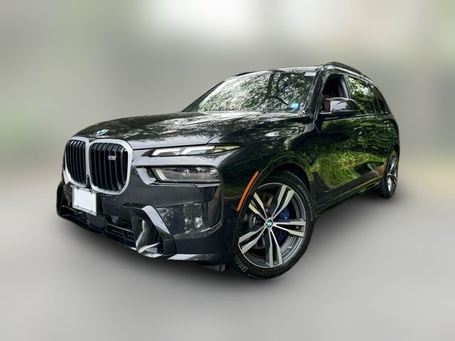 2023 BMW X7 M60i