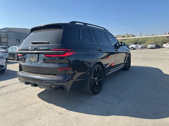 2023 BMW X7 M60i