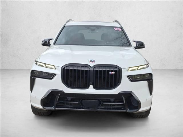 2023 BMW X7 M60i