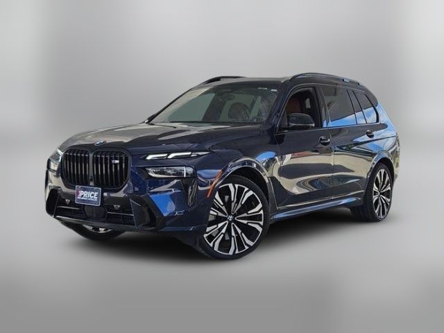 2023 BMW X7 M60i
