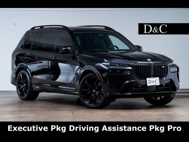 2023 BMW X7 M60i