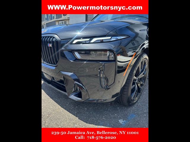 2023 BMW X7 M60i