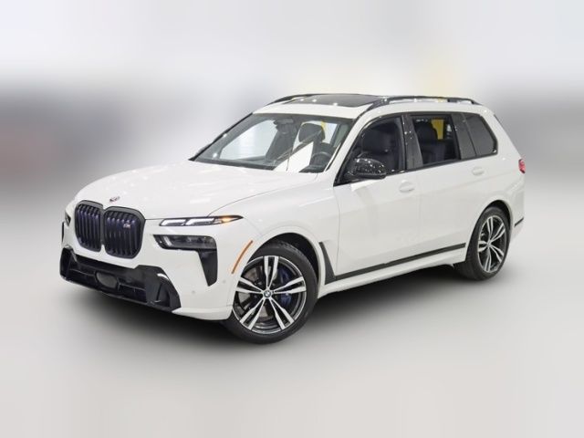 2023 BMW X7 M60i
