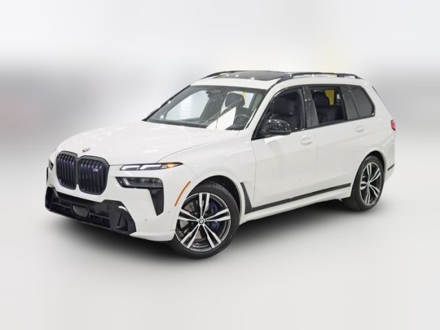2023 BMW X7 M60i