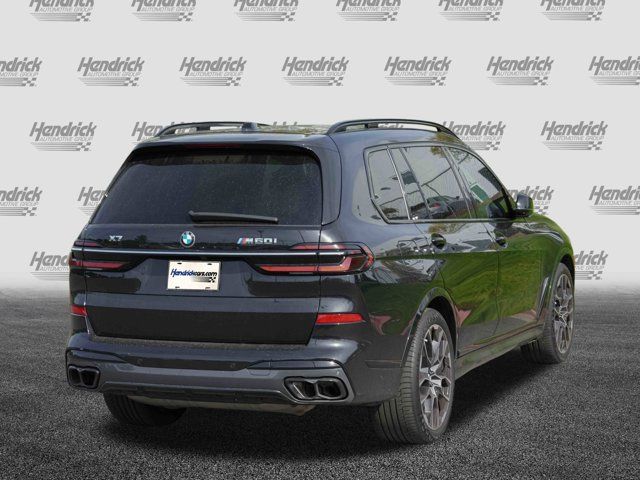 2023 BMW X7 M60i