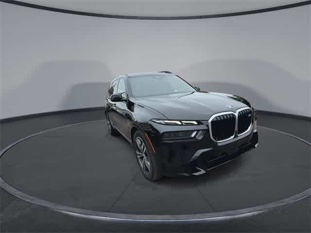 2023 BMW X7 M60i