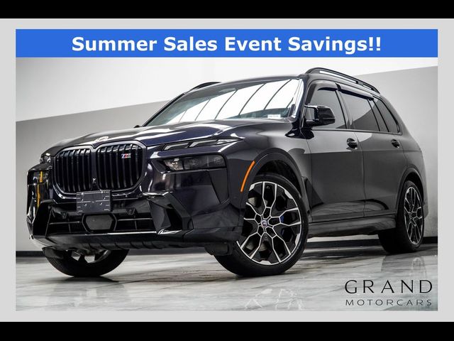 2023 BMW X7 M60i