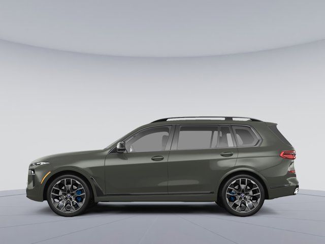 2023 BMW X7 M60i