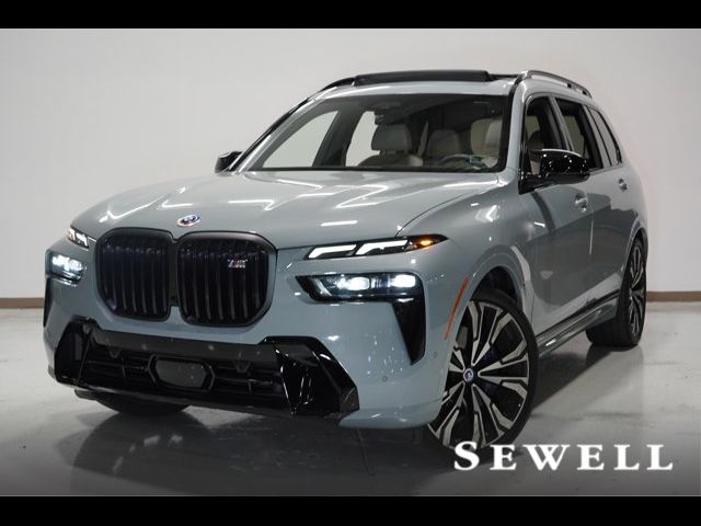 2023 BMW X7 M60i