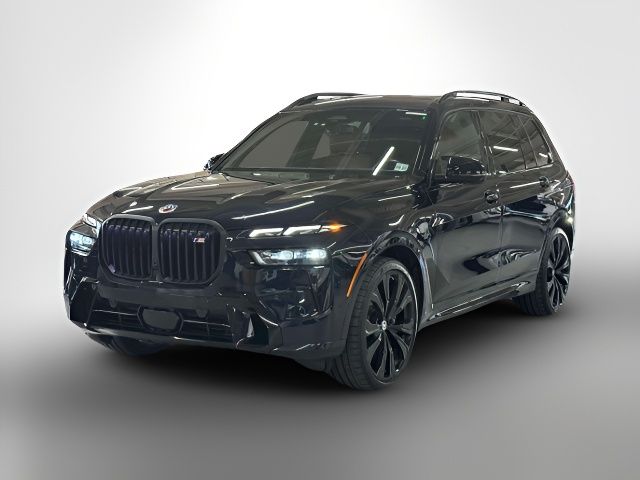 2023 BMW X7 M60i