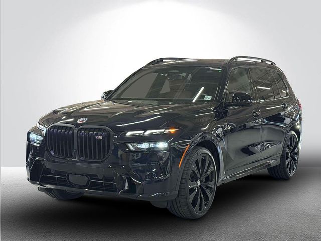 2023 BMW X7 M60i