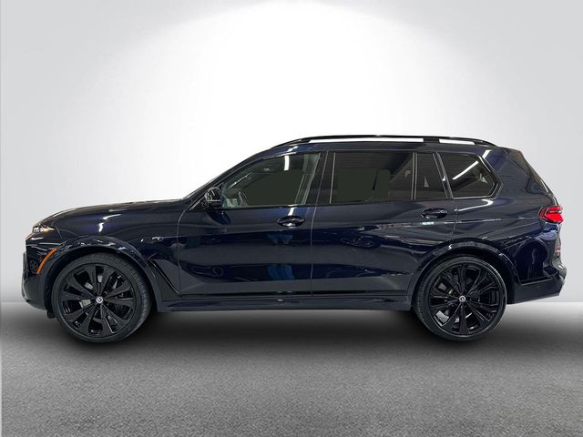 2023 BMW X7 M60i