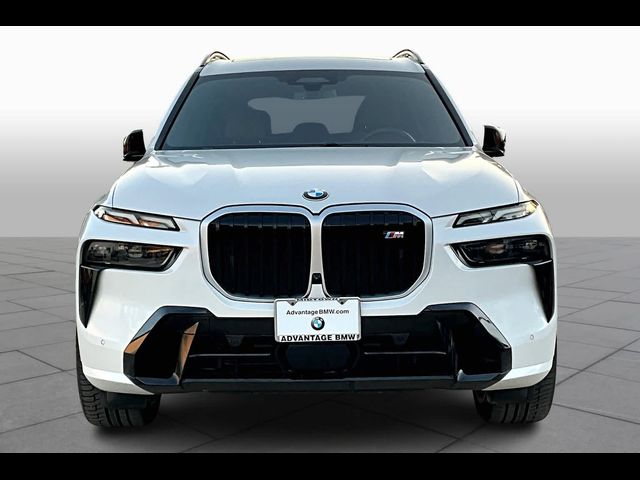 2023 BMW X7 M60i