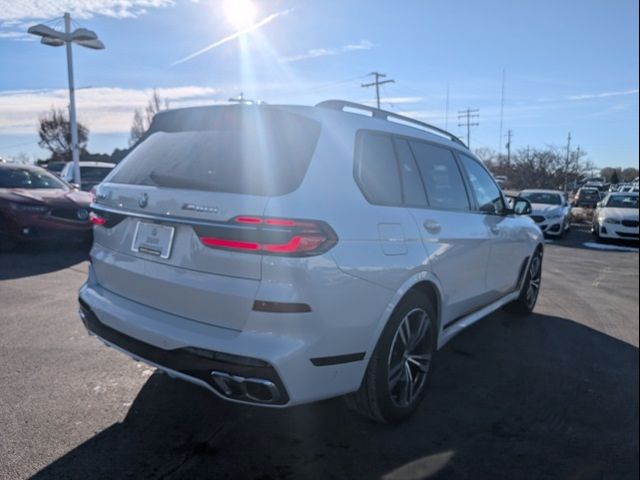 2023 BMW X7 M60i