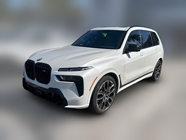 2023 BMW X7 M60i