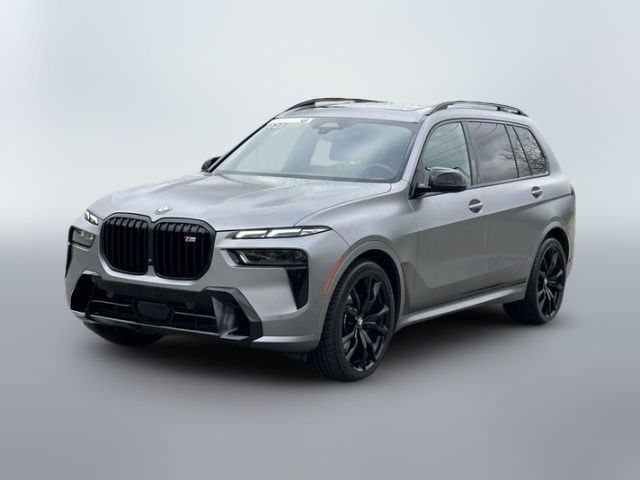 2023 BMW X7 M60i