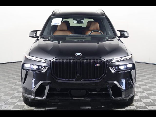 2023 BMW X7 M60i