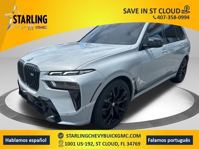 2023 BMW X7 M60i