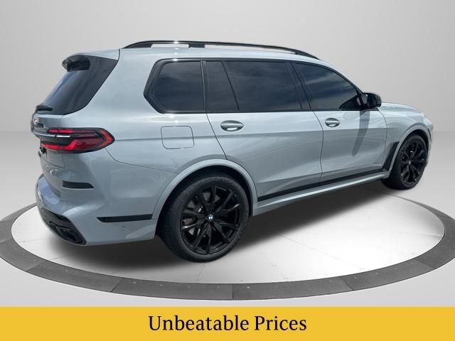 2023 BMW X7 M60i