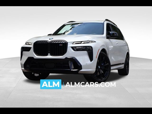 2023 BMW X7 M60i