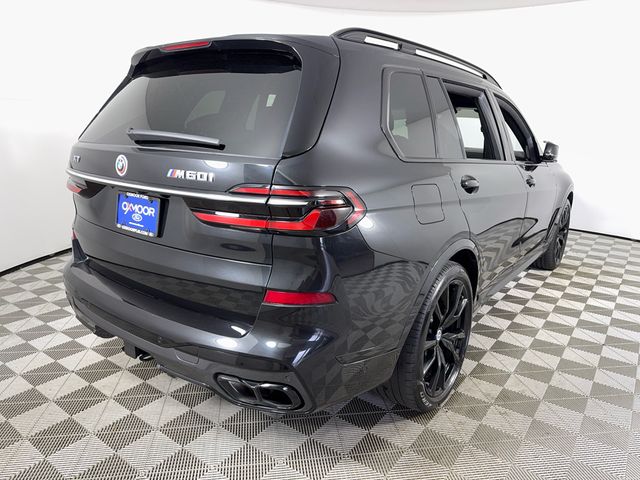 2023 BMW X7 M60i