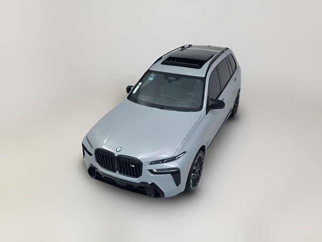2023 BMW X7 M60i
