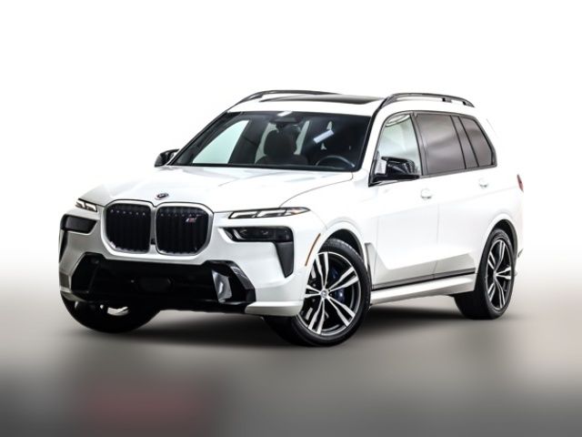 2023 BMW X7 M60i