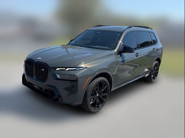 2023 BMW X7 M60i