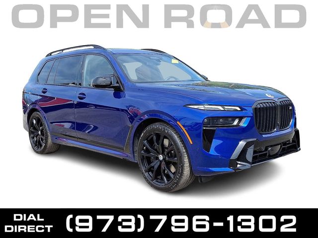 2023 BMW X7 M60i