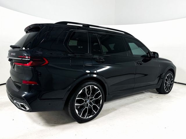 2023 BMW X7 M60i