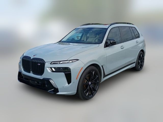2023 BMW X7 M60i