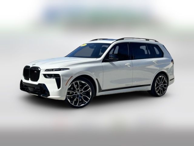 2023 BMW X7 M60i