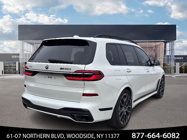 2023 BMW X7 M60i
