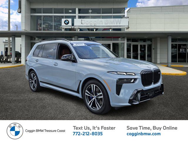 2023 BMW X7 M60i