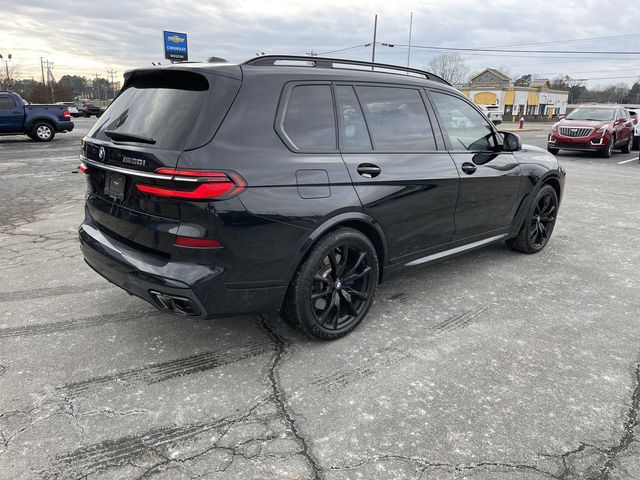 2023 BMW X7 M60i