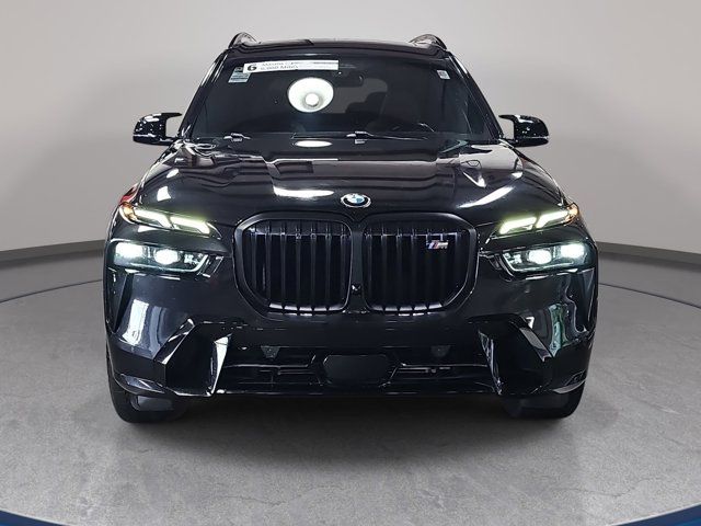 2023 BMW X7 M60i
