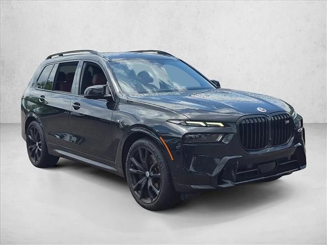 2023 BMW X7 M60i