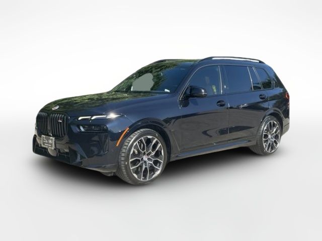 2023 BMW X7 M60i