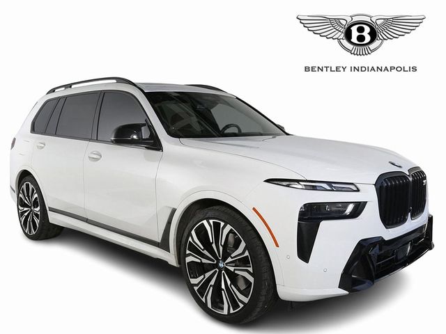 2023 BMW X7 M60i