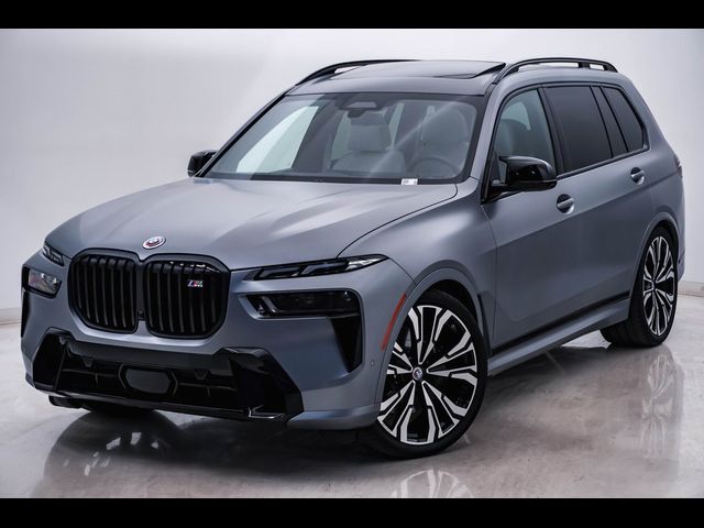 2023 BMW X7 M60i