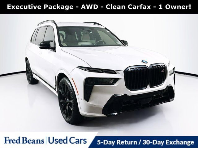 2023 BMW X7 M60i