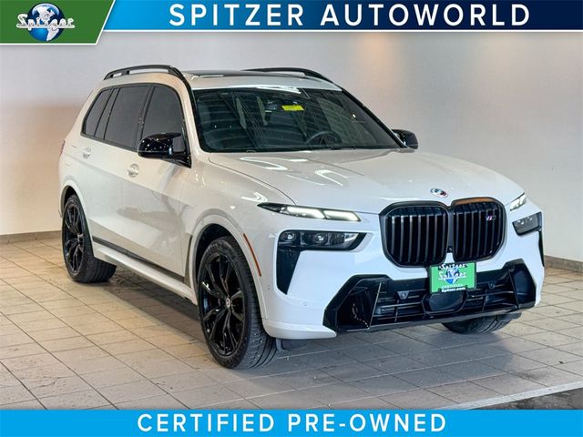 2023 BMW X7 M60i